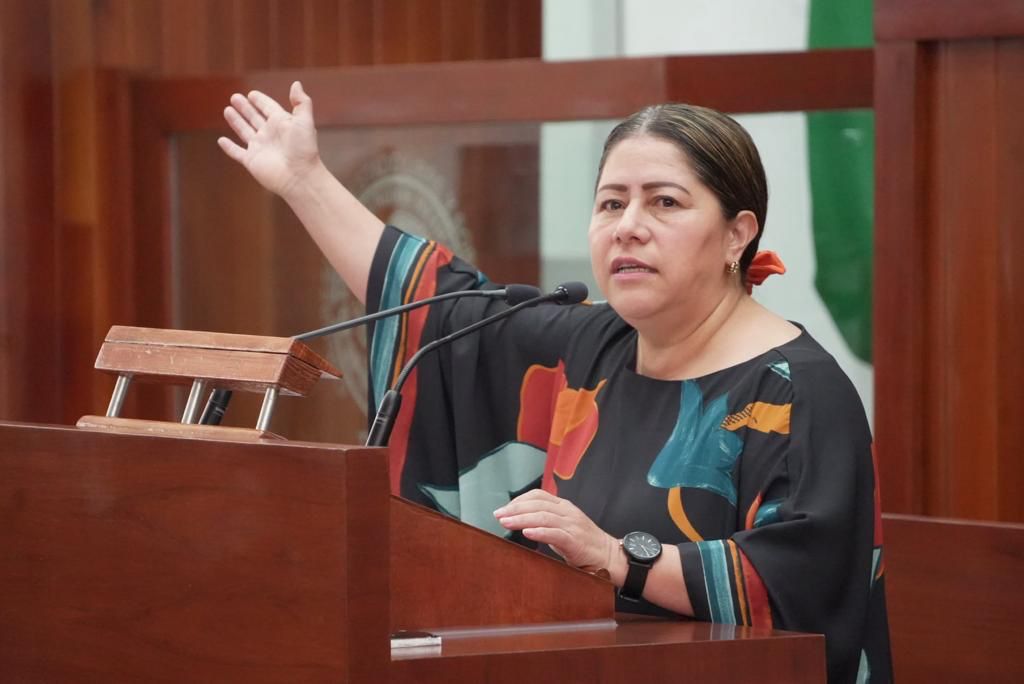 En comparecencia de titular de SESA, Blanca Águila exige que gobierno del estado priorice hospital para zona sur